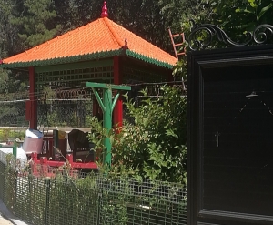 大连树脂瓦凉亭